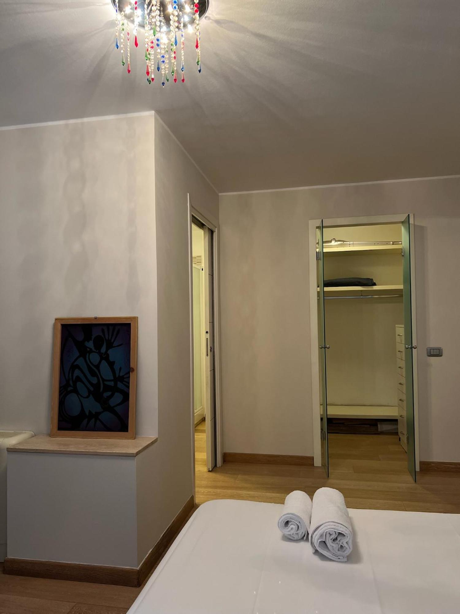 Maison Under The Towers Apartamento Bolonha