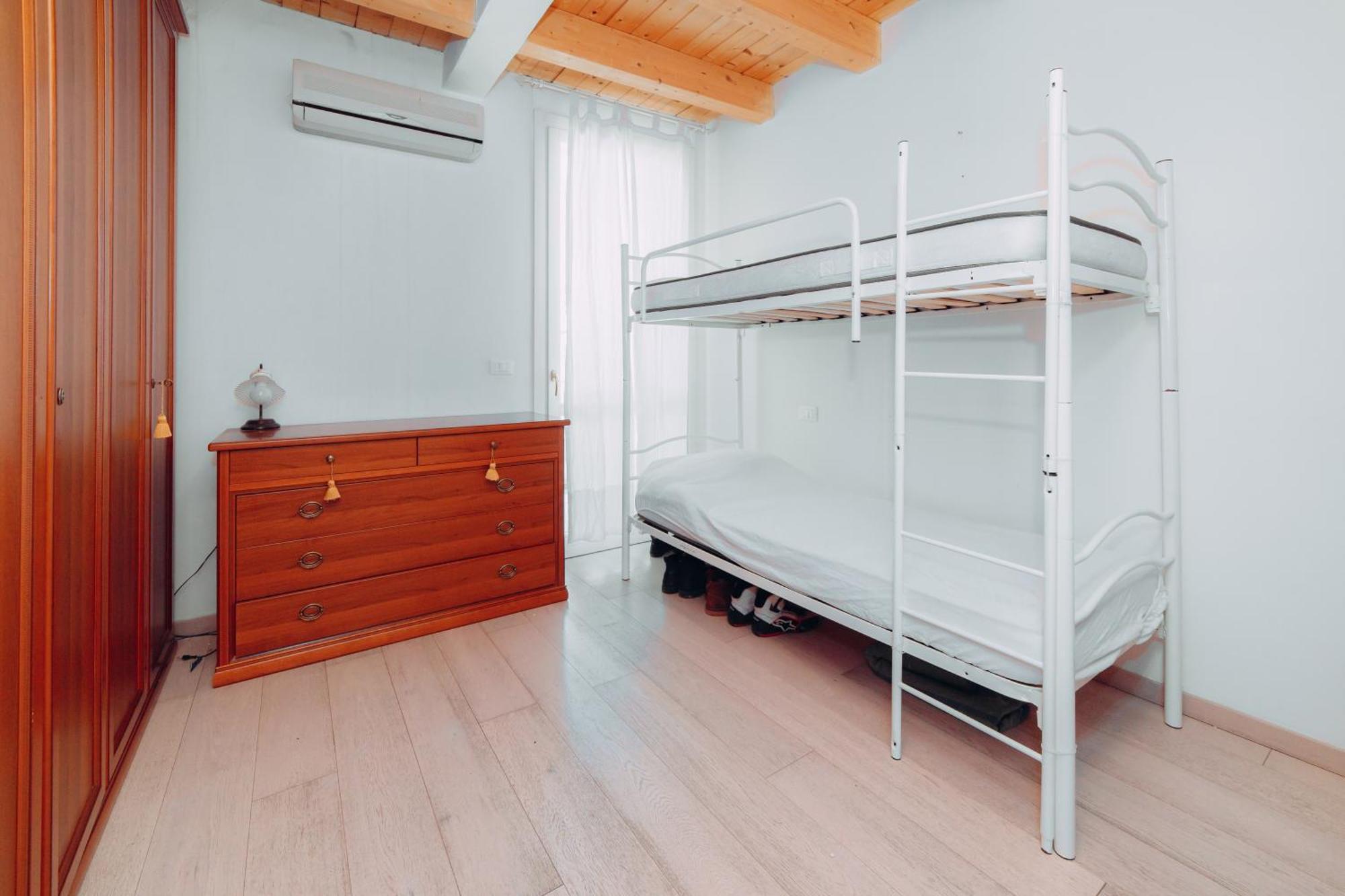 Porta Saragozza Apartment *