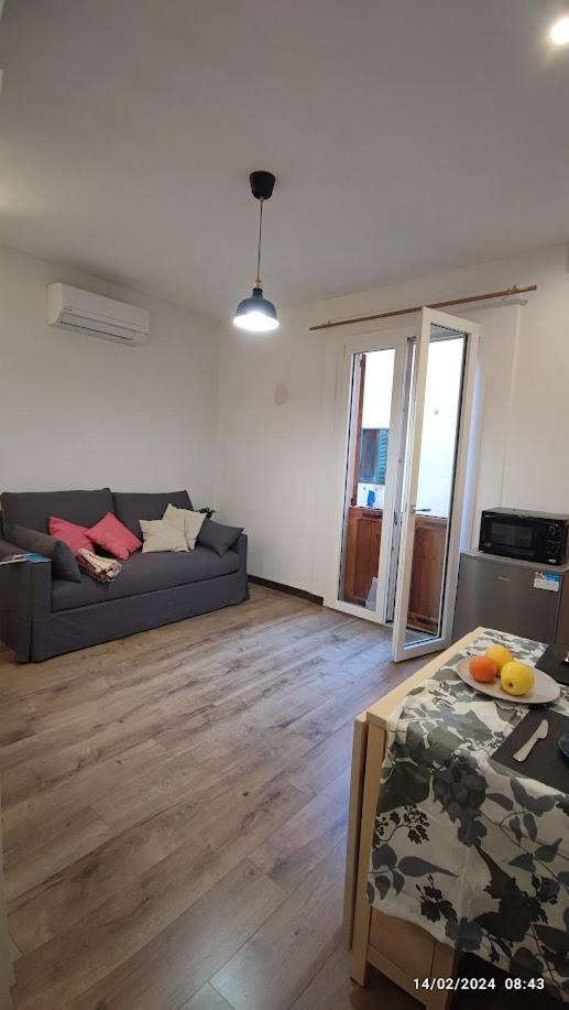 Petroni Apartment - Centro Storico Di Bologna *