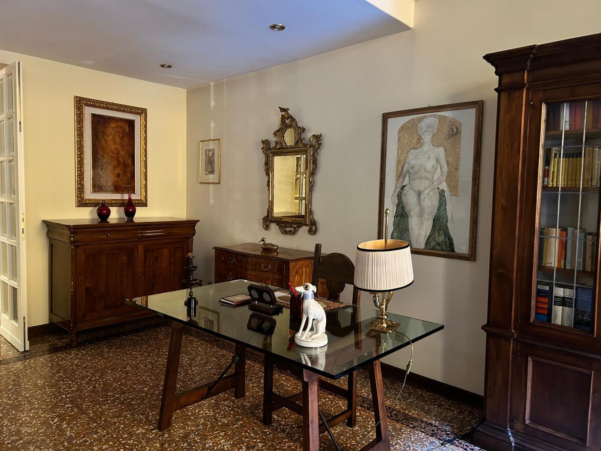Medieval Art Loft Apartment
