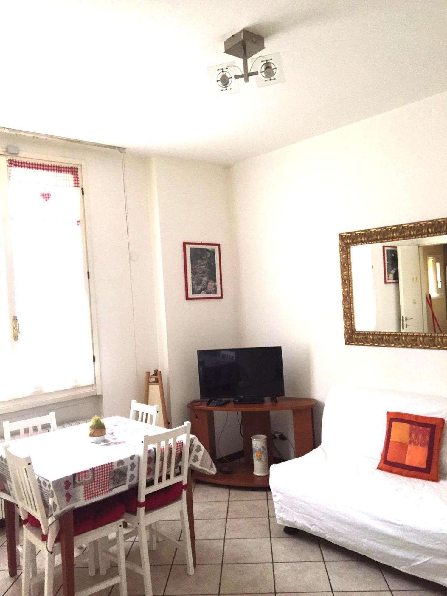 Porta Saragozza Apartment *