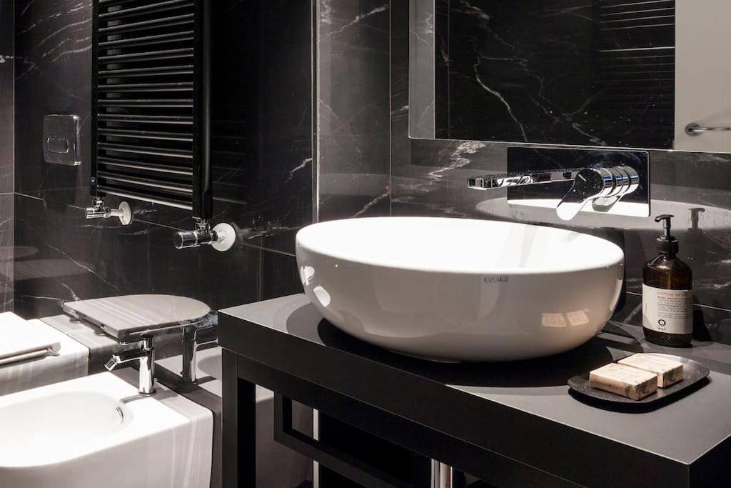 Motor Valley Styled - Luxury By Design Club Collection Apartment *