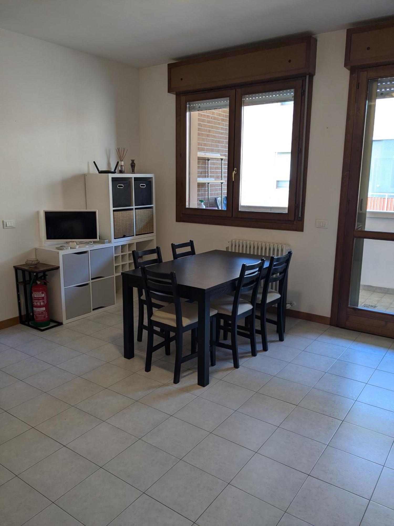 Casa In Zona Fiera A *