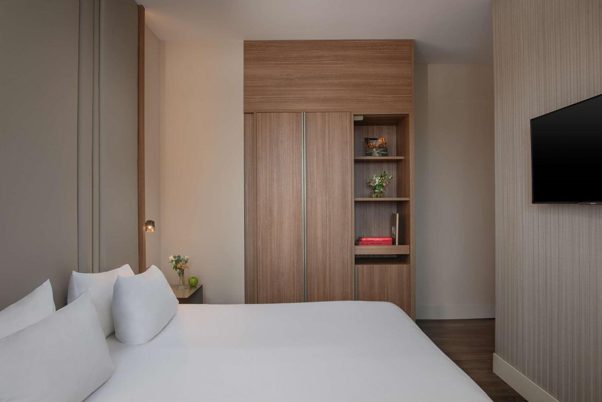 Hotel Nh De La Gare 4*