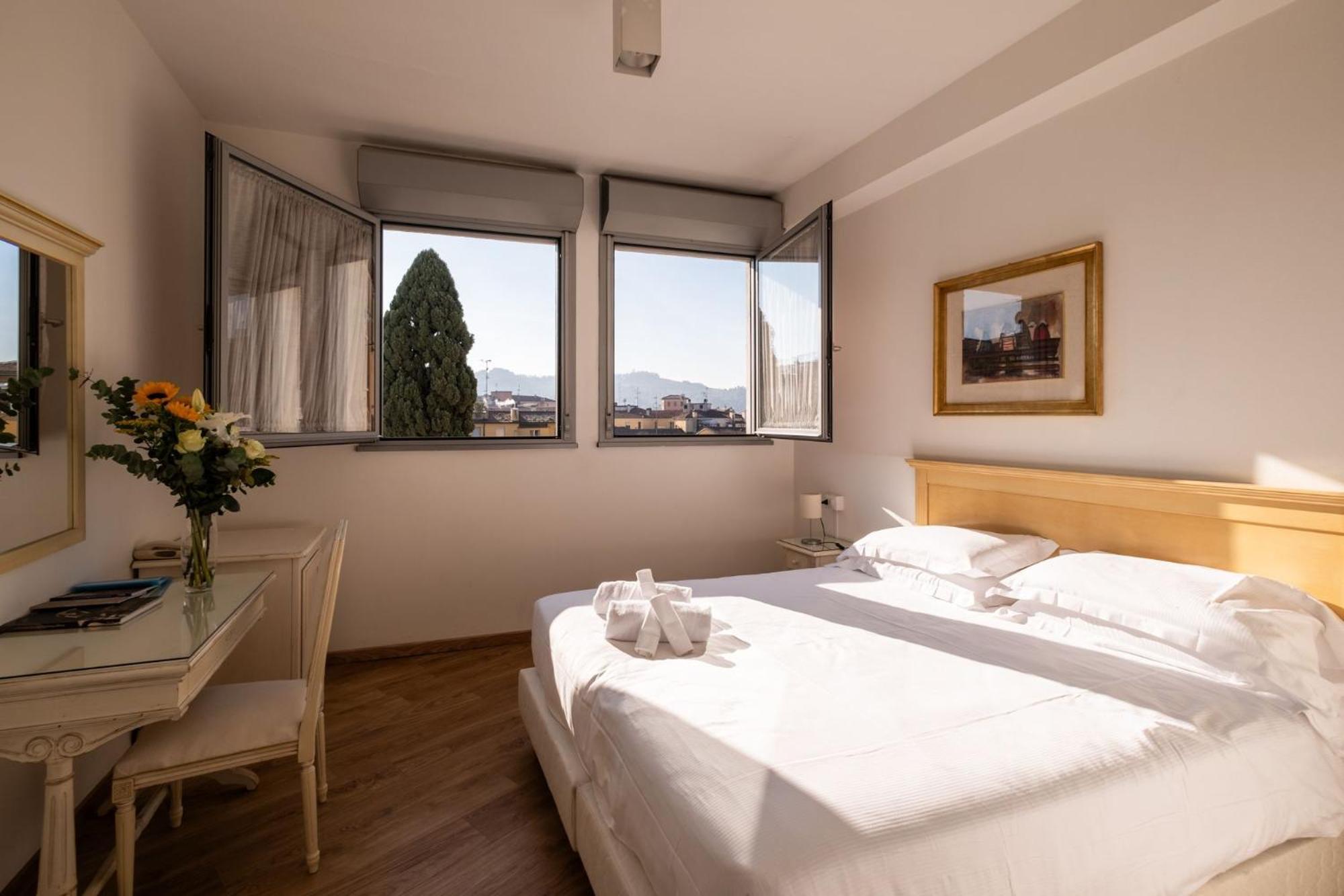 Hotel Resart Iacomus *
