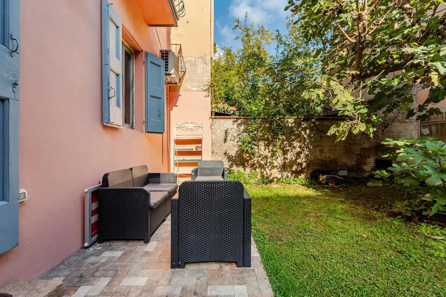 Apartment Oasis In The Centre Of *