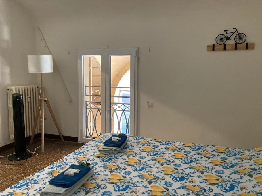 Apartamento Portico Dei Servi Historical
