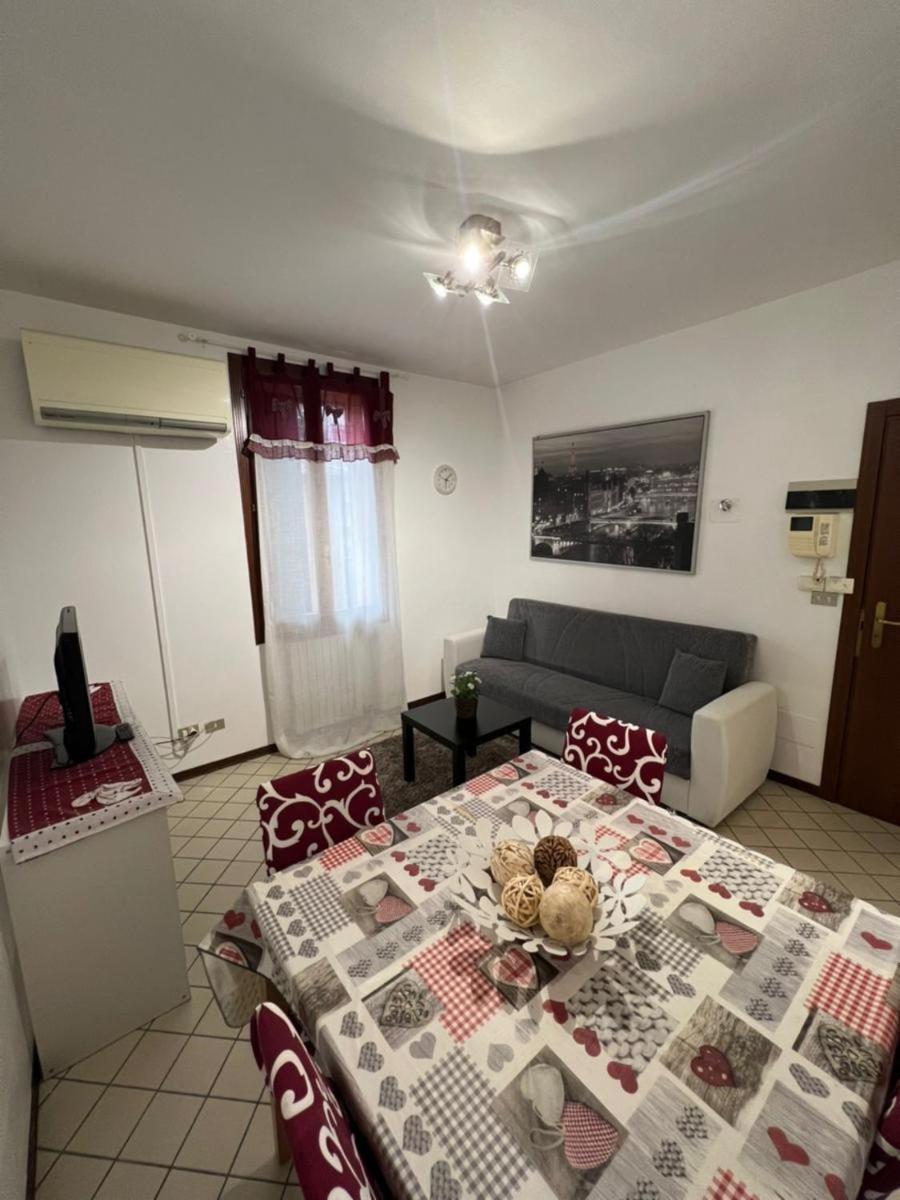 Porta Saragozza Apartment