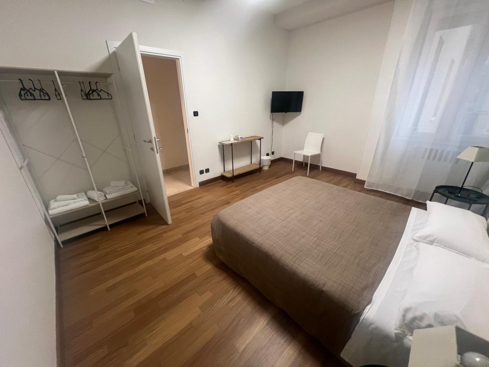 Manaroomsmarconi Guest house *