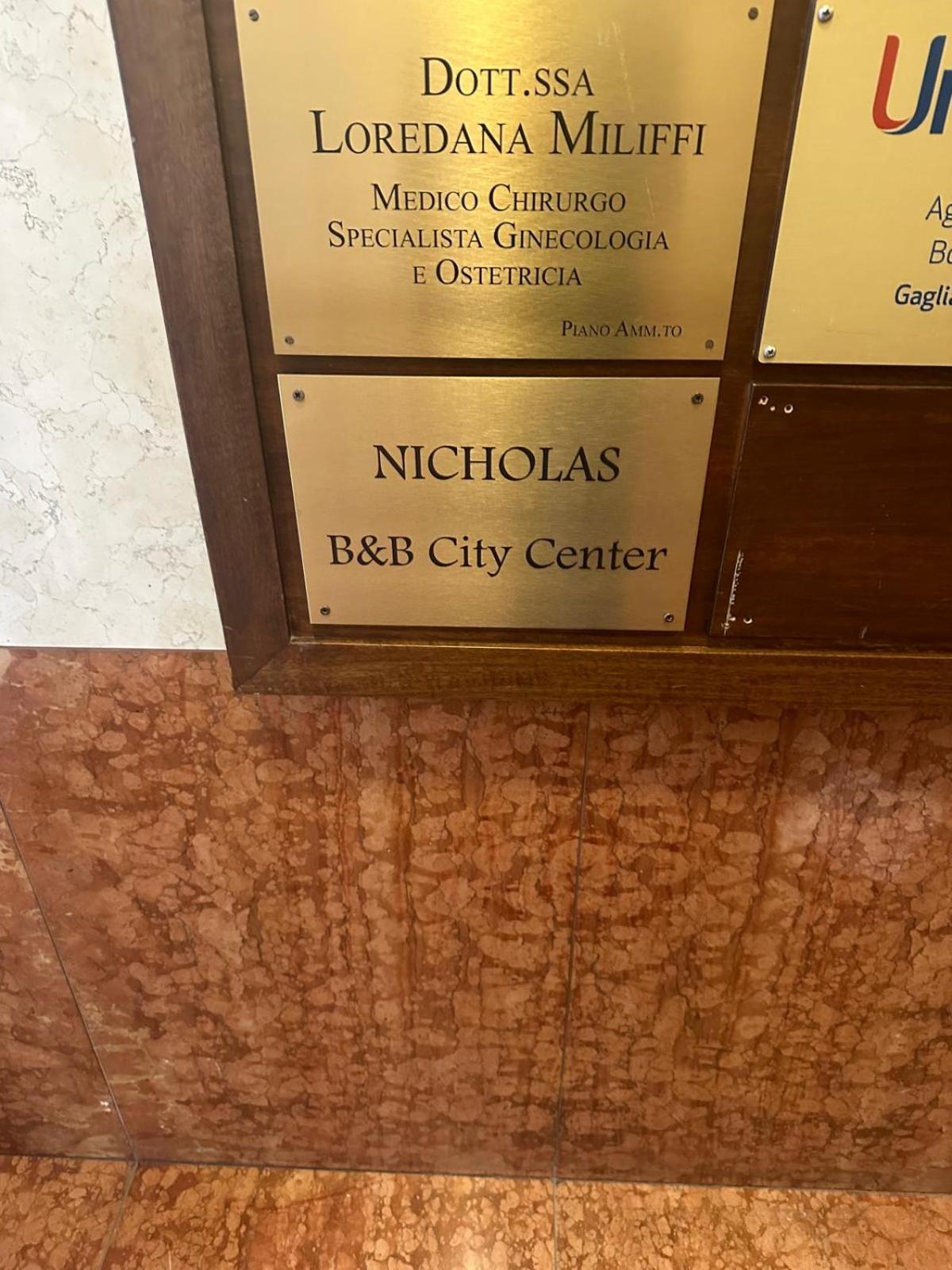 Nicholas Center- Acomodação com café da manhã  *