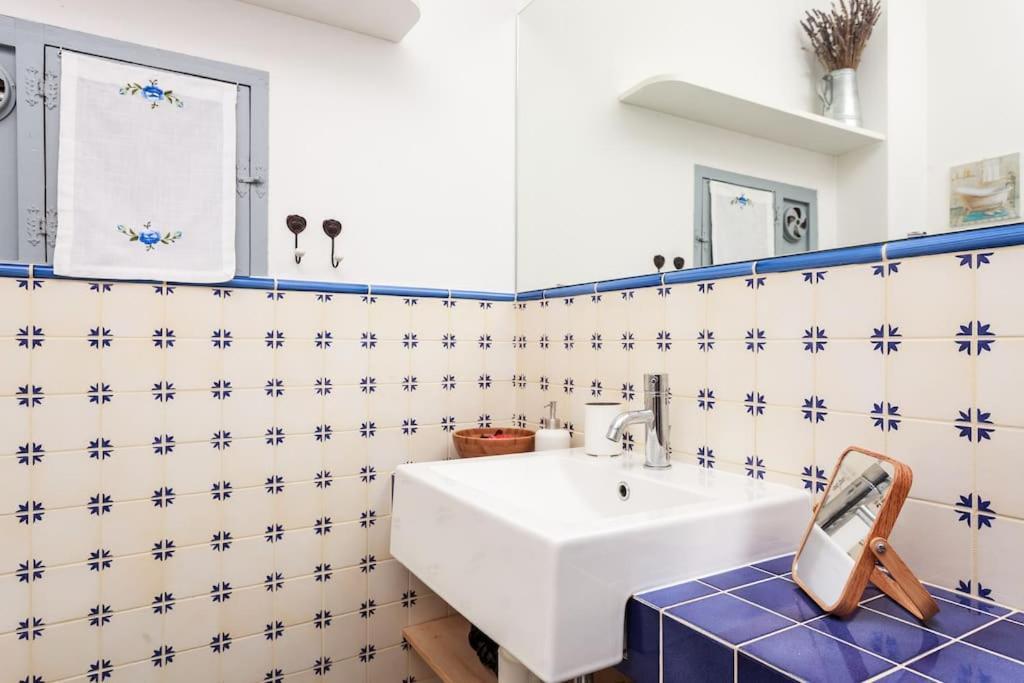 Retro In Centro Storico Apartamento Bolonha