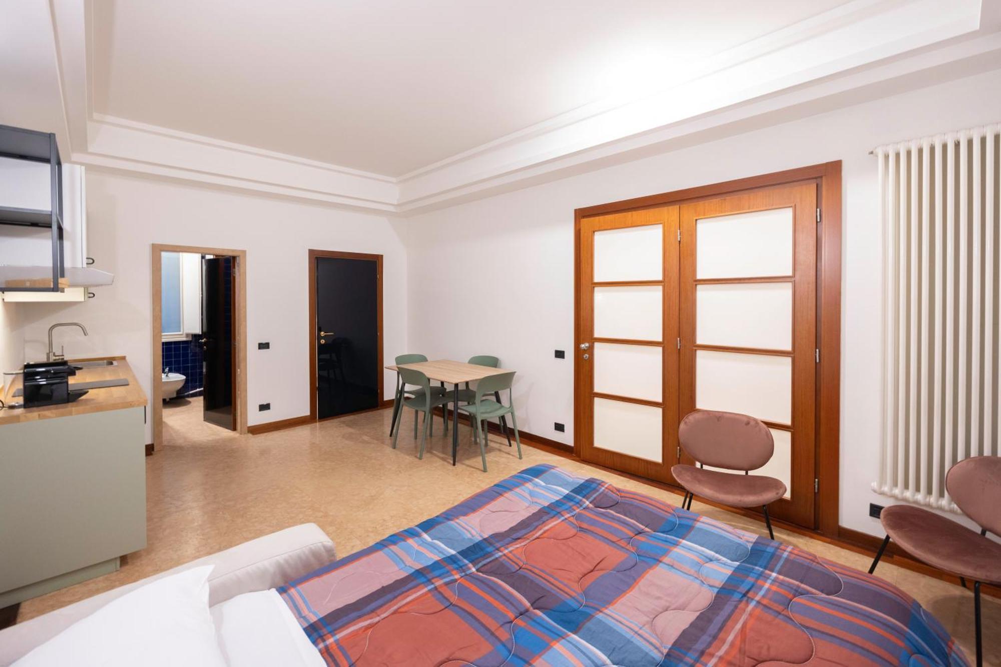 Le Torri, By Short Holidays