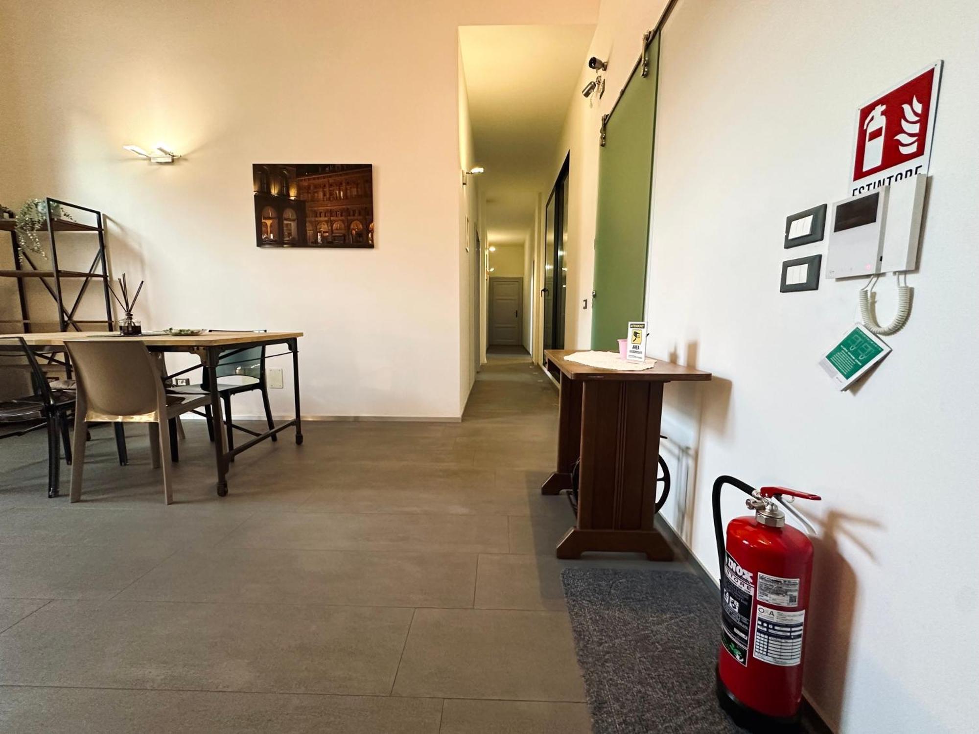 Indipendenza 24 Bologna