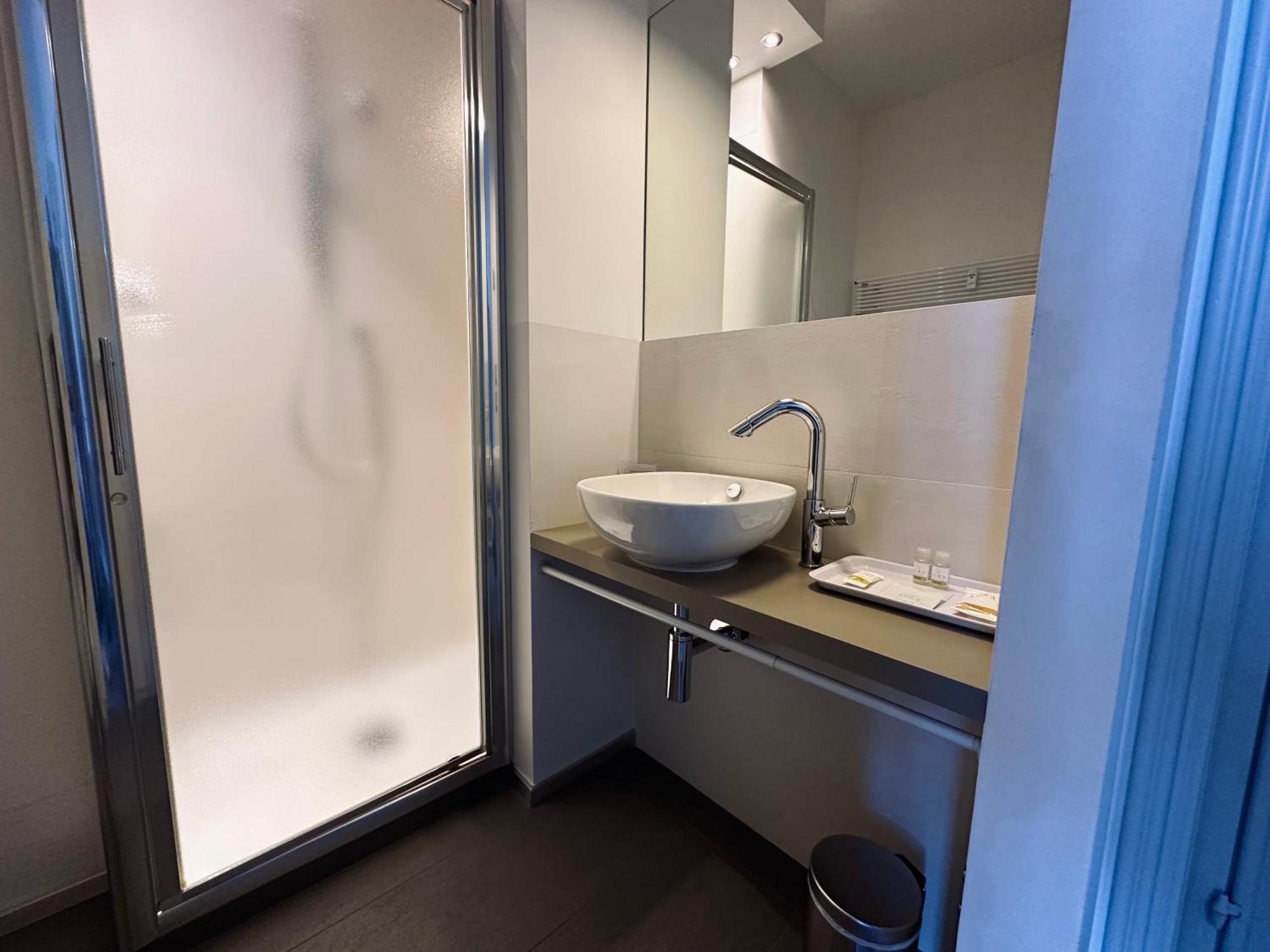 Bed & Breakfast Indipendenza 24 *