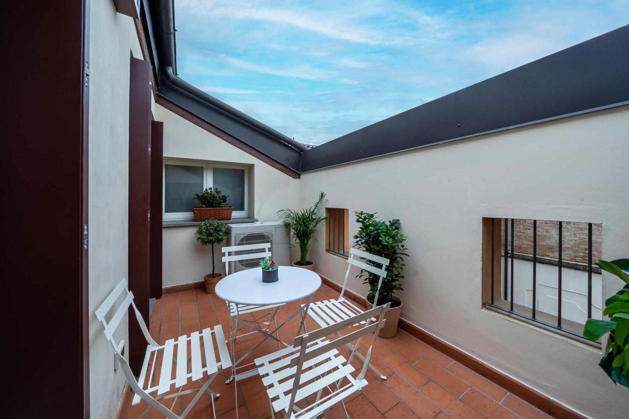 Luxury Flat And Free Parking Apartment Bologna