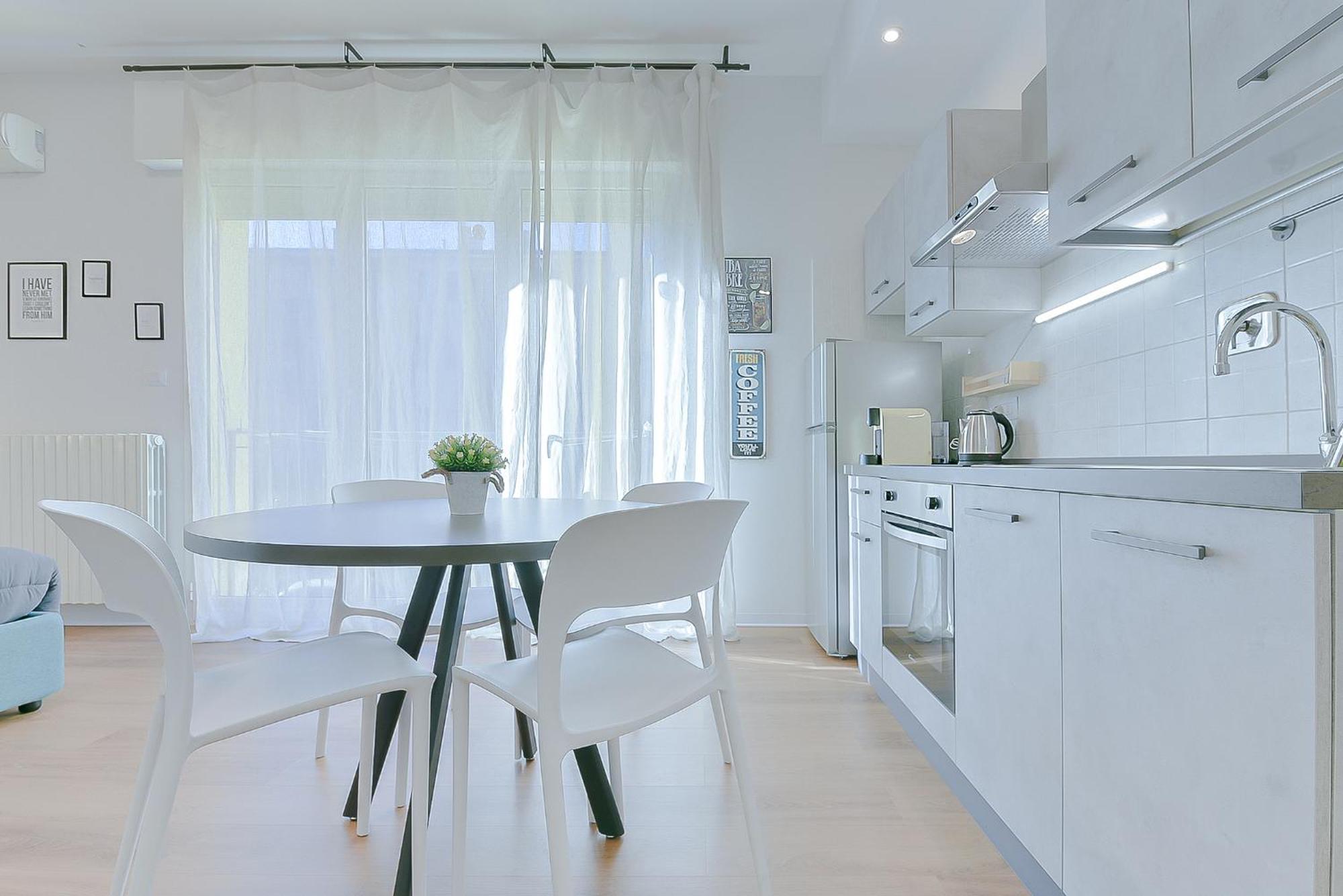 Taron House - Center Station & Fiera