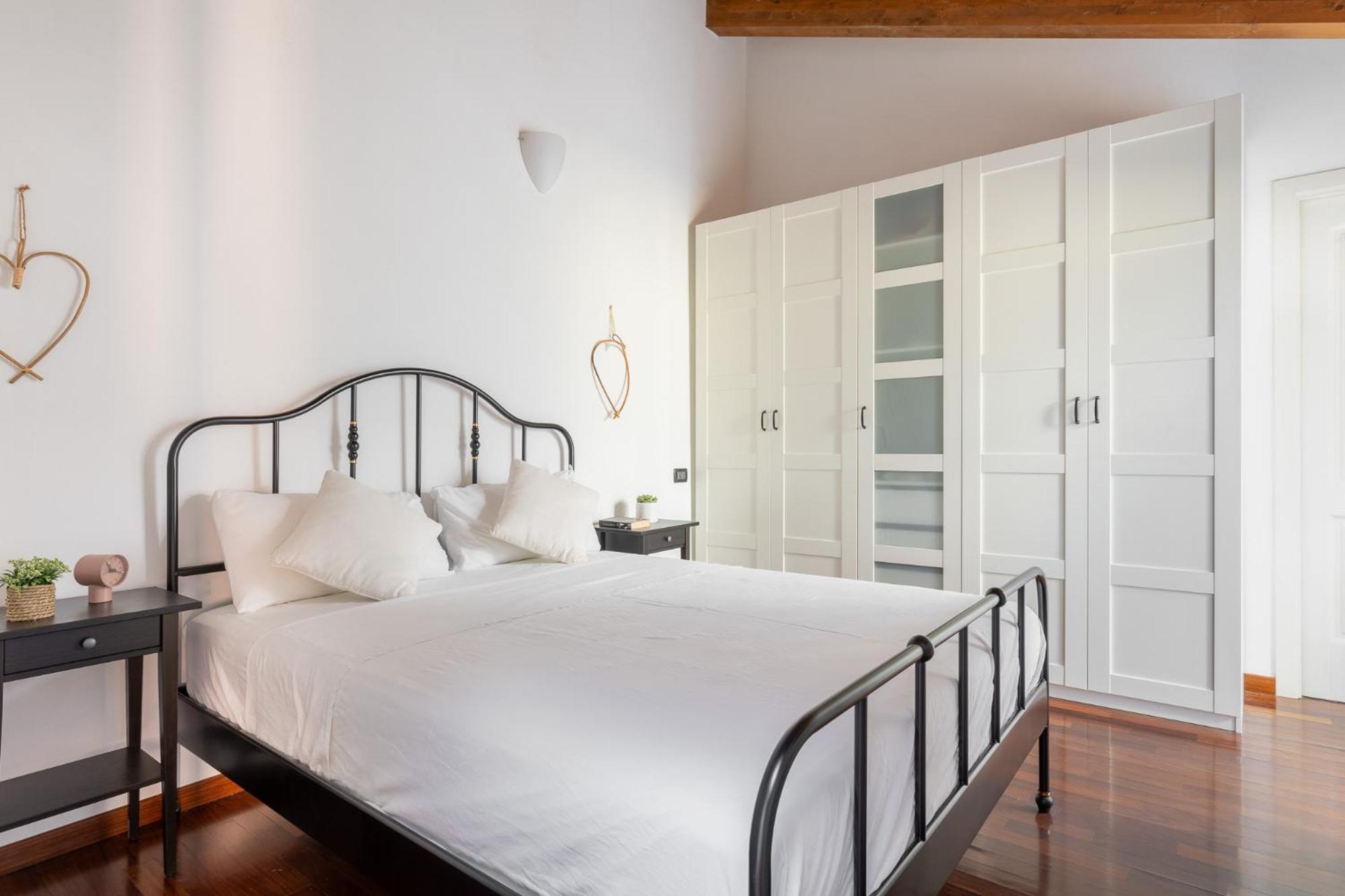Apartment Broccaindosso 32 By District *