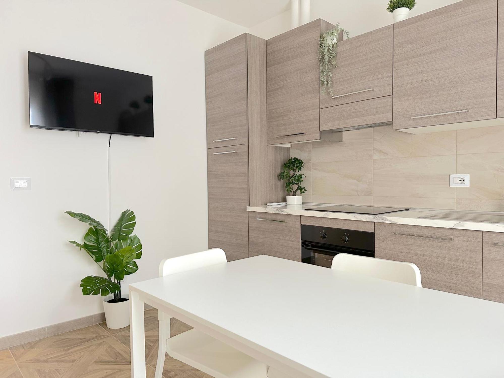 Laura Apartment