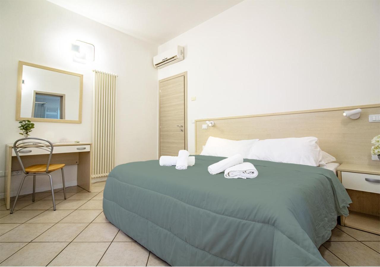 Athena - Parcheggio Privato Gasthof