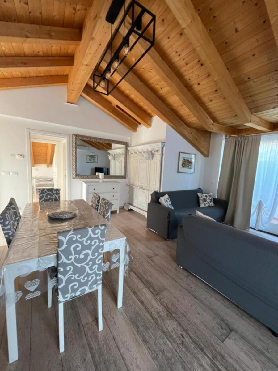 Porta Saragozza Apartment