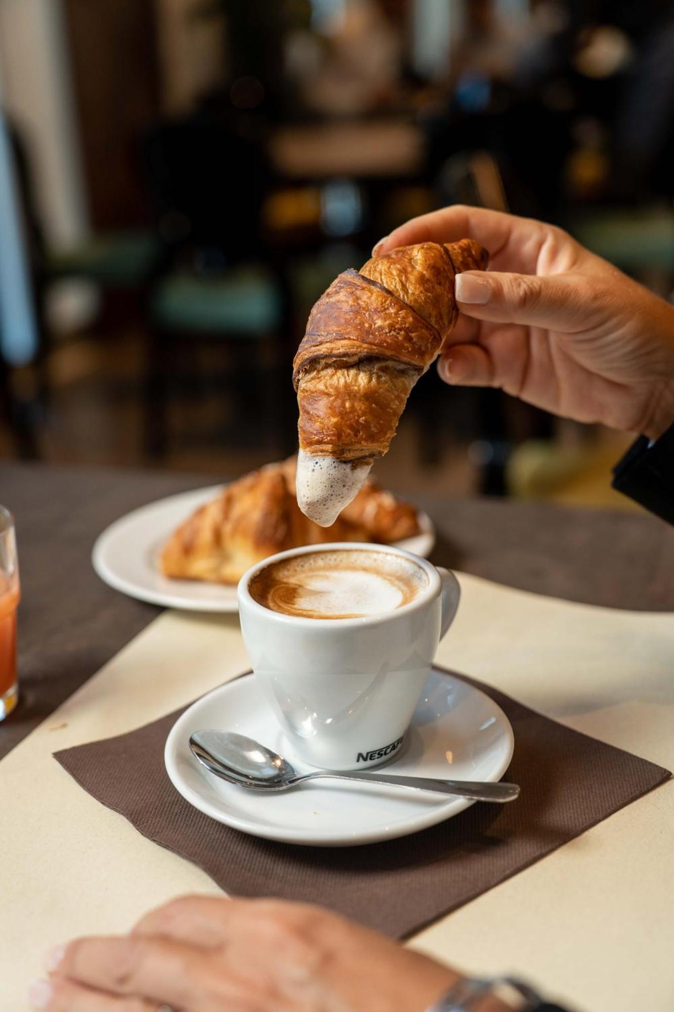 Cosmopolitan 4* Bologna