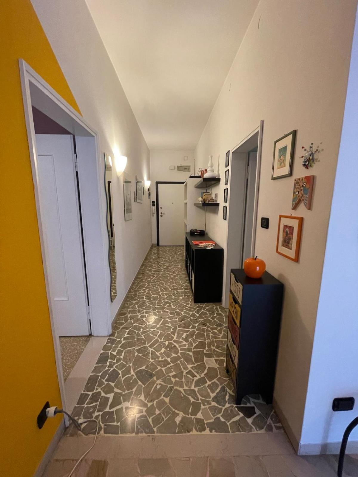 Apartment Bright Well-located