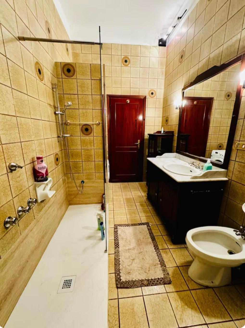 New Retro Guest house