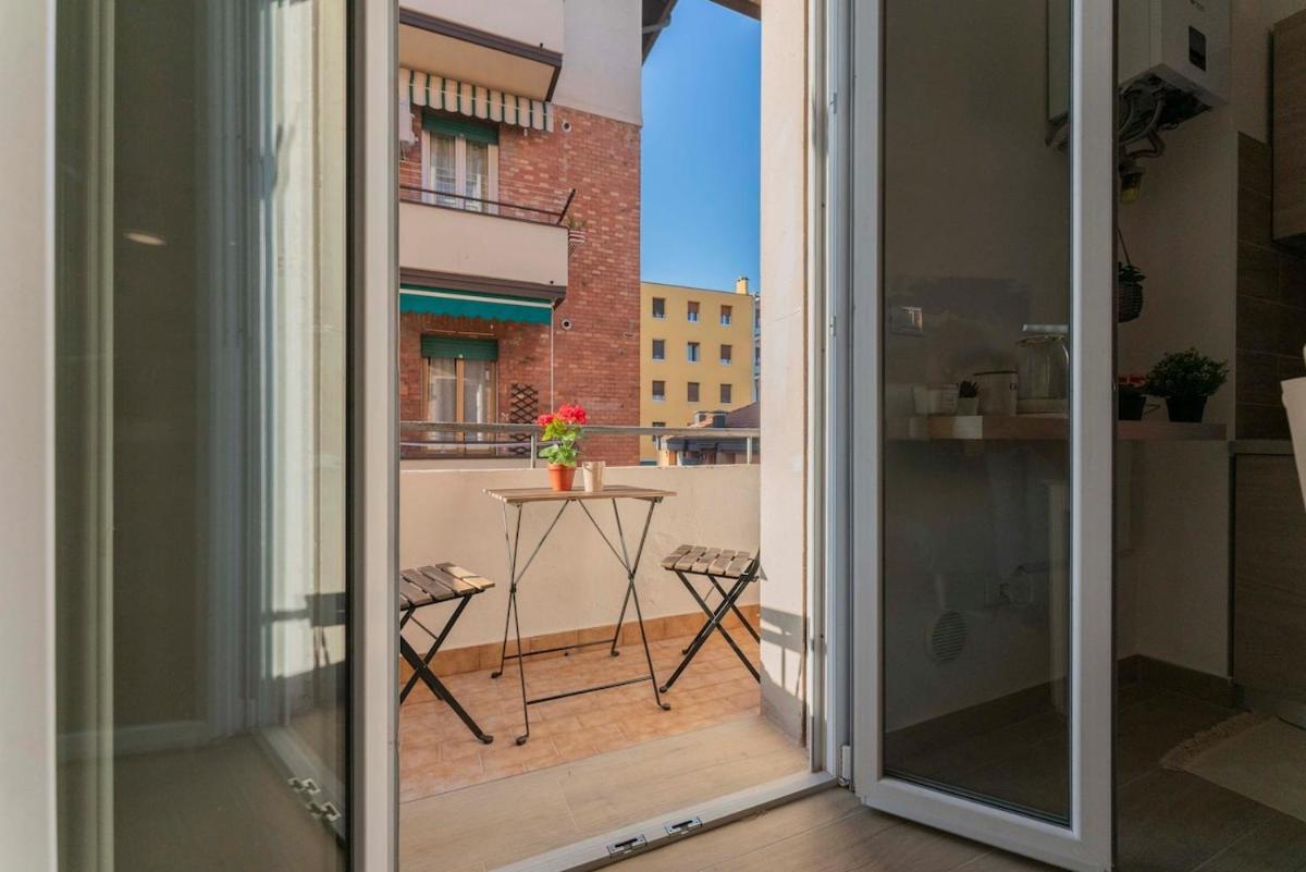 A 10 Min Da Sant'orsola - Interno 12 Design E Comfort Apartment