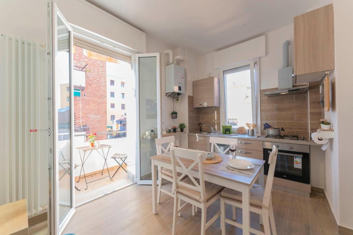 A 10 Min Da Sant'orsola - Interno 12 Design E Comfort Apartment