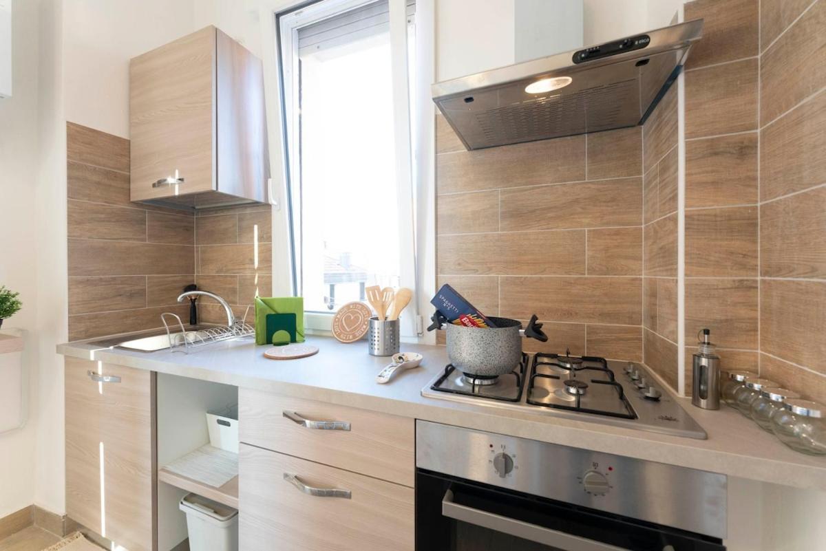 Apartment A 10 Min Da Sant'orsola - Interno 12 Design E Comfort Bologna