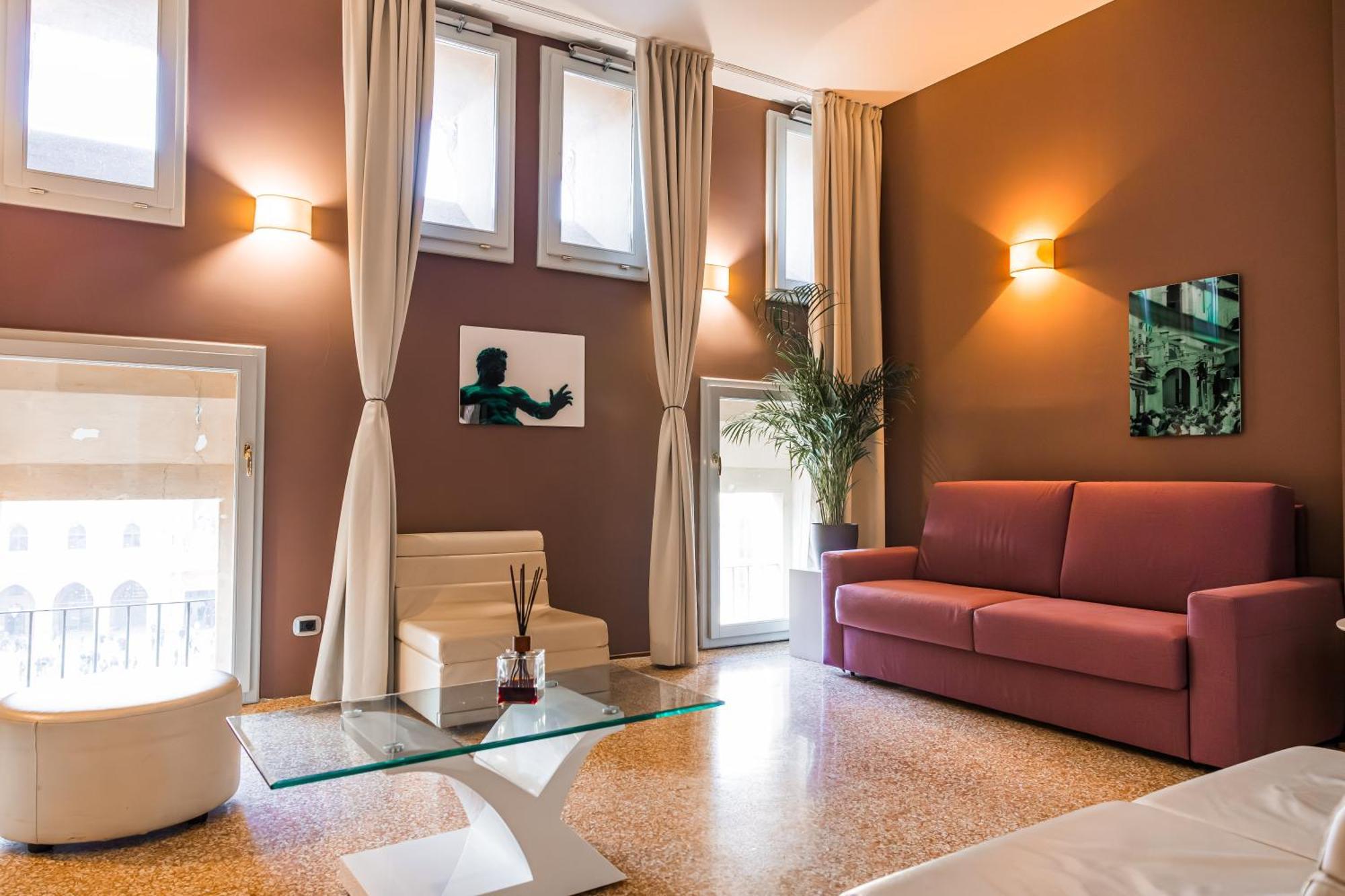 Immobo Panorama - Piazza Maggiore View Apartment *