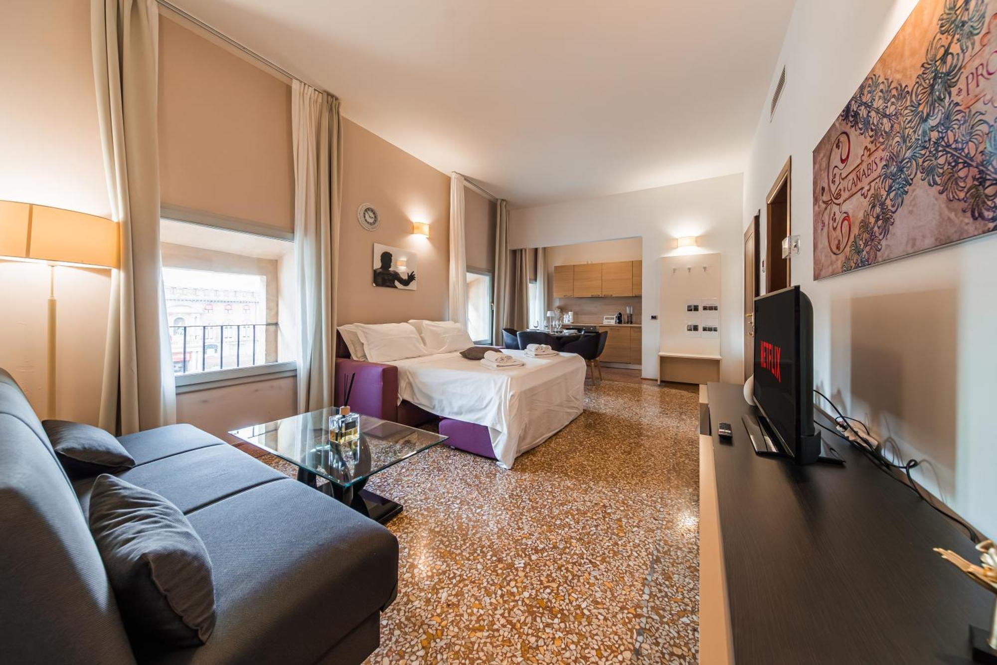 Immobo Arcadian - Piazza Maggiore View Apartment Bologna