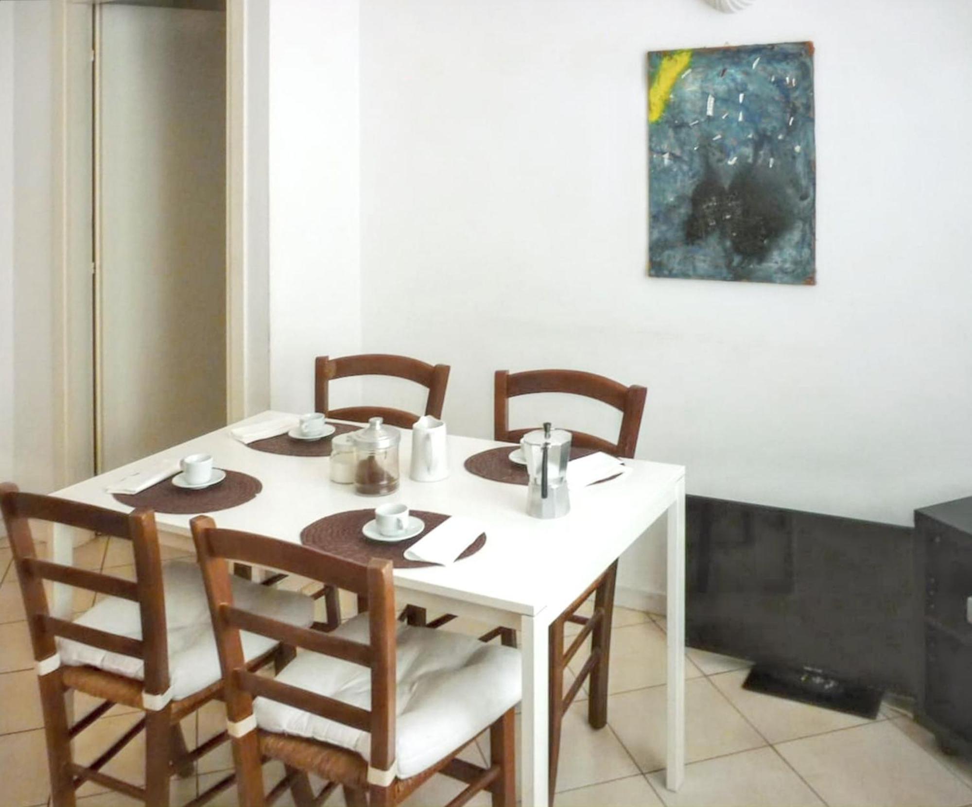 Apartment Spacious In The Heart Of - 2 Bedrooms *