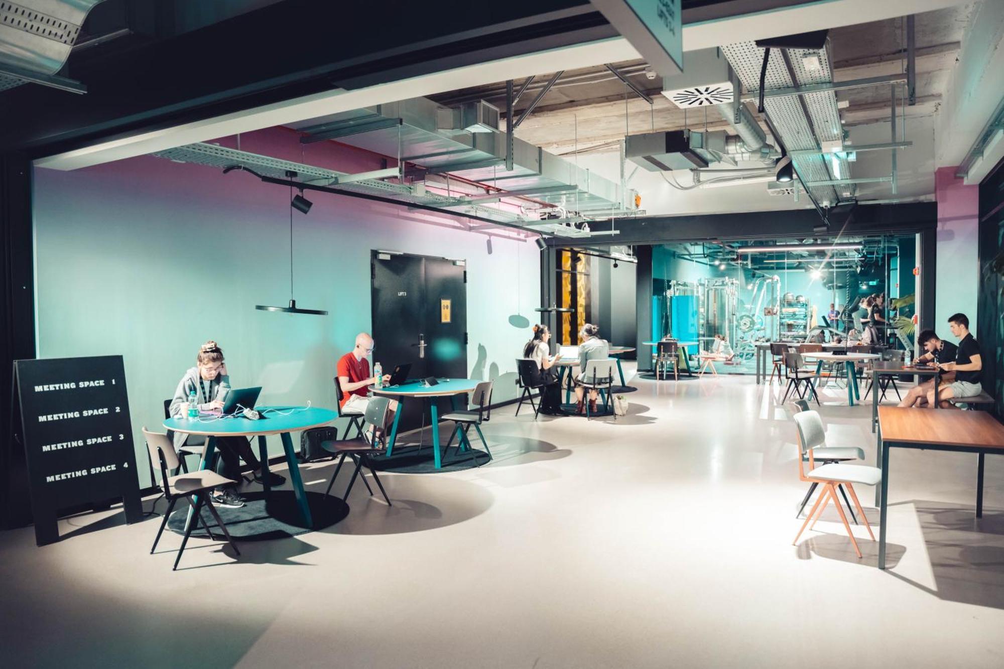 The Social Hub Extended Hotel Bologna