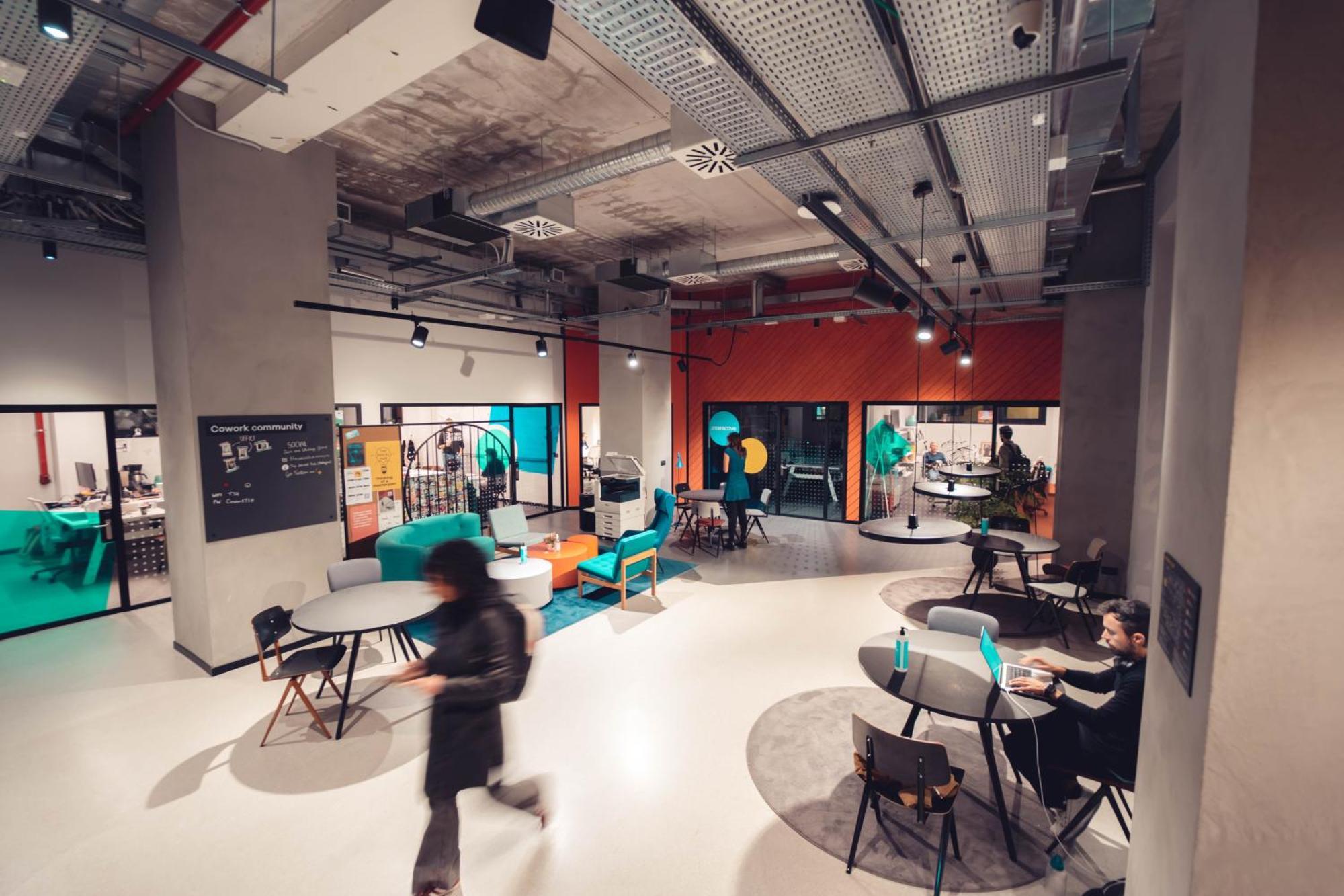 The Social Hub Extended Bologna