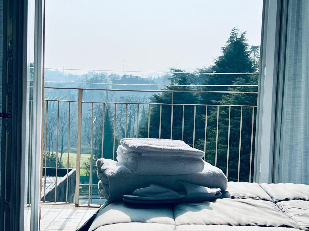 Seven Nights Bed & Breakfast *