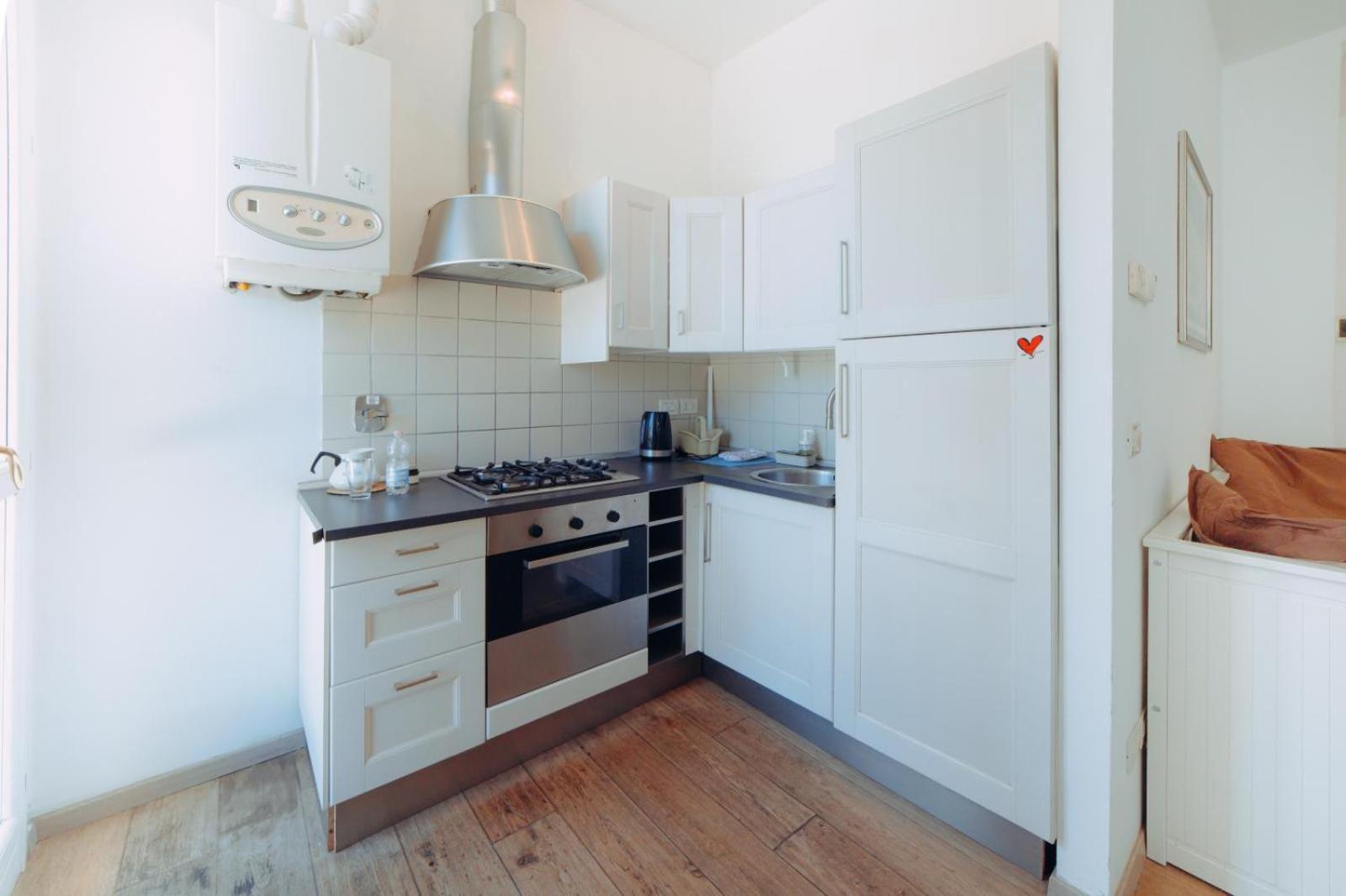Porta Saragozza Apartment *