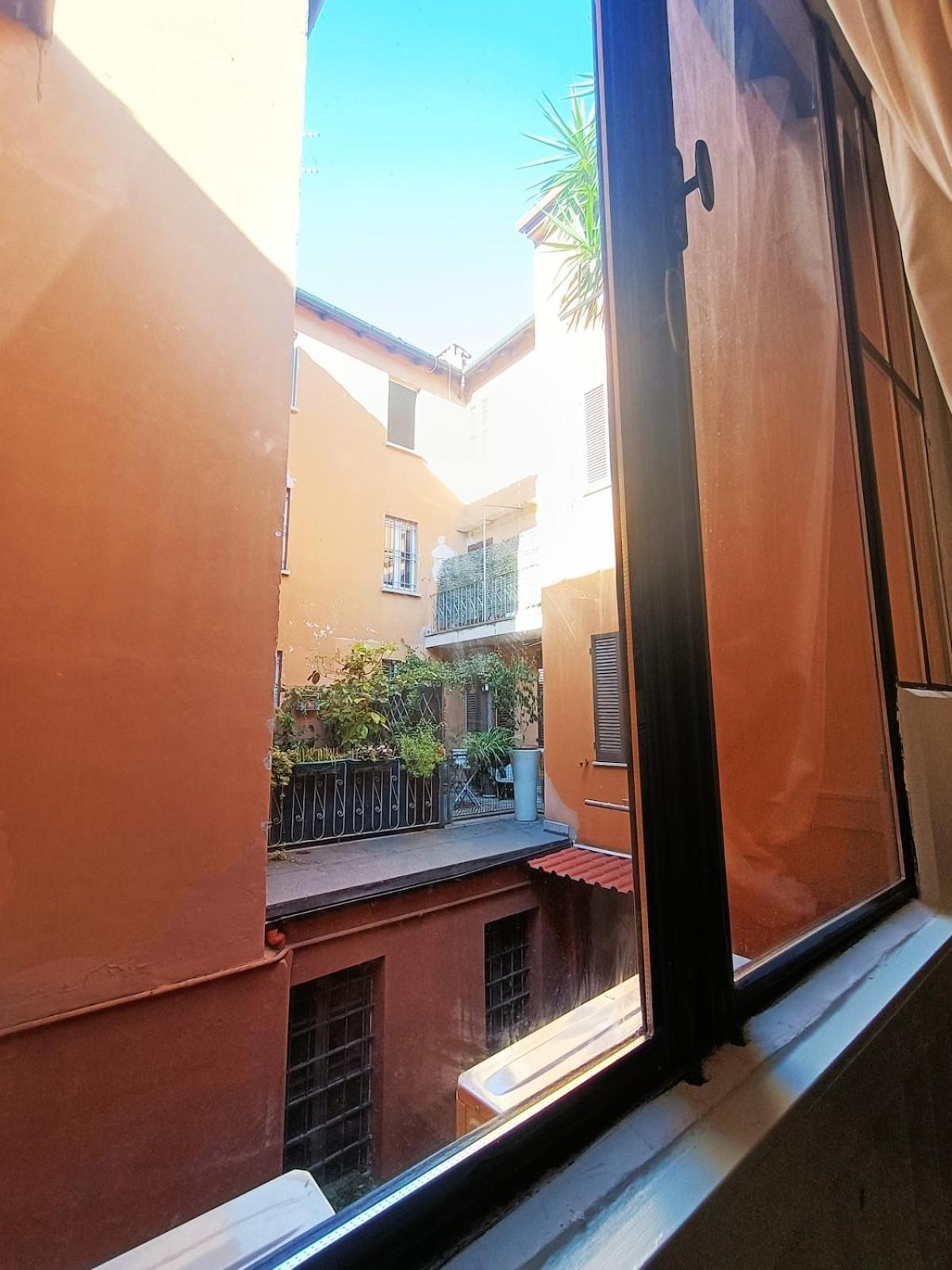 Casa Renata -charming Loggia Apartment Bologna