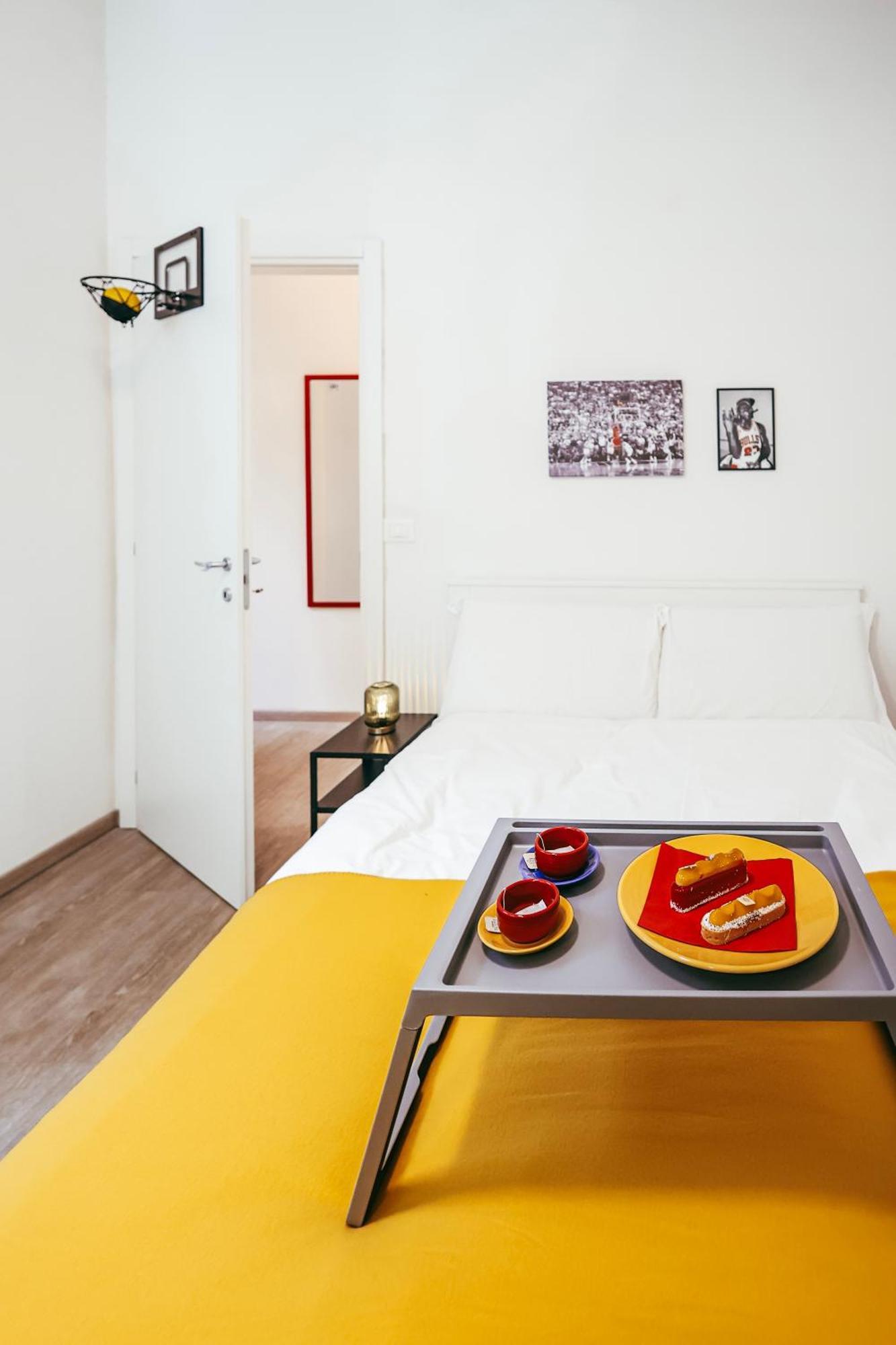 Apartment The Superstars - Old Town Bologna