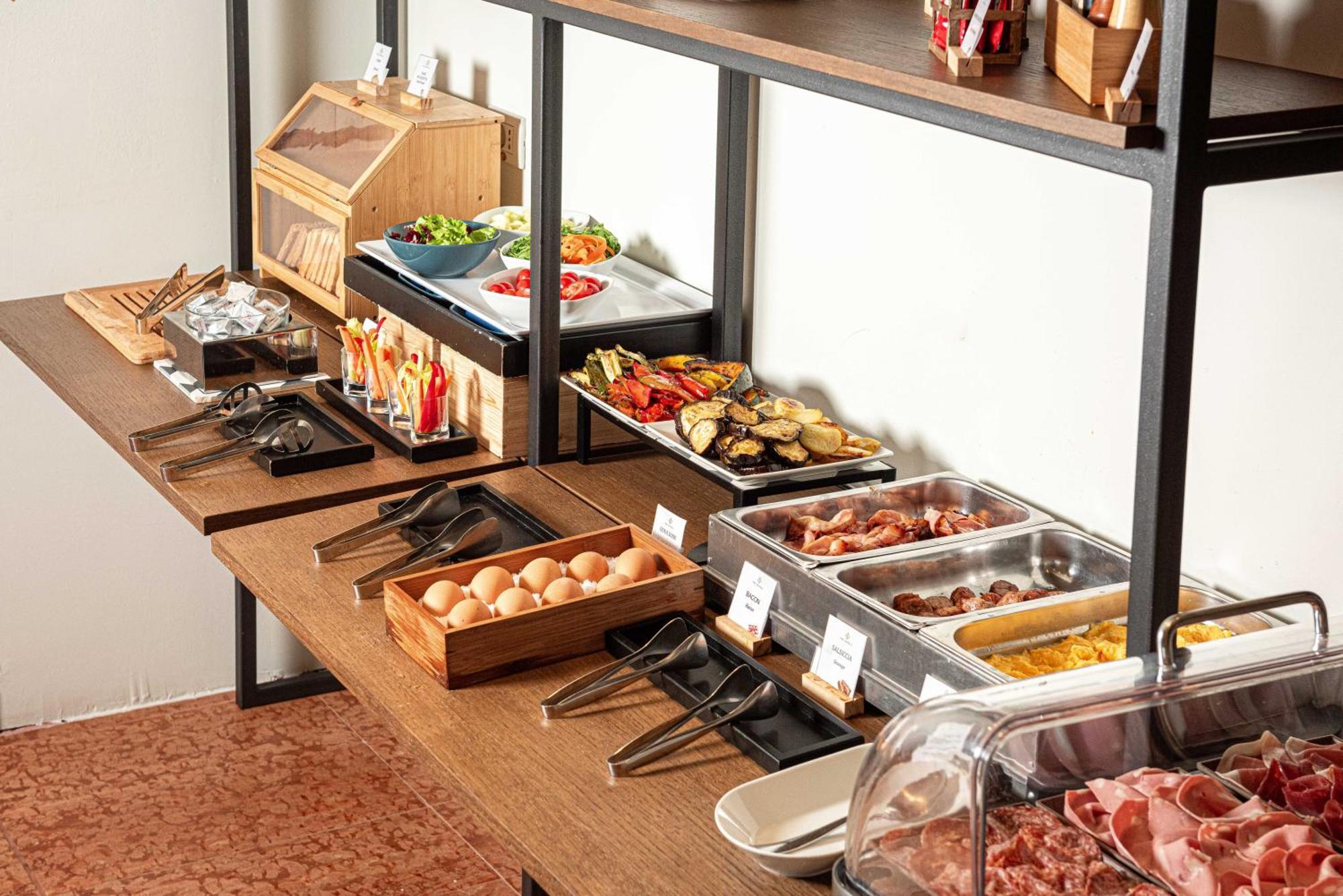 Hotel Phi Al Cappello Rosso Bologna