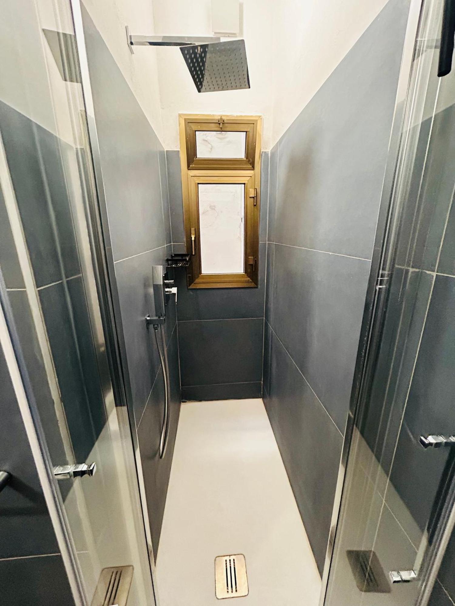 Accogliente Vicino Al Centro E Fiera Apartment *