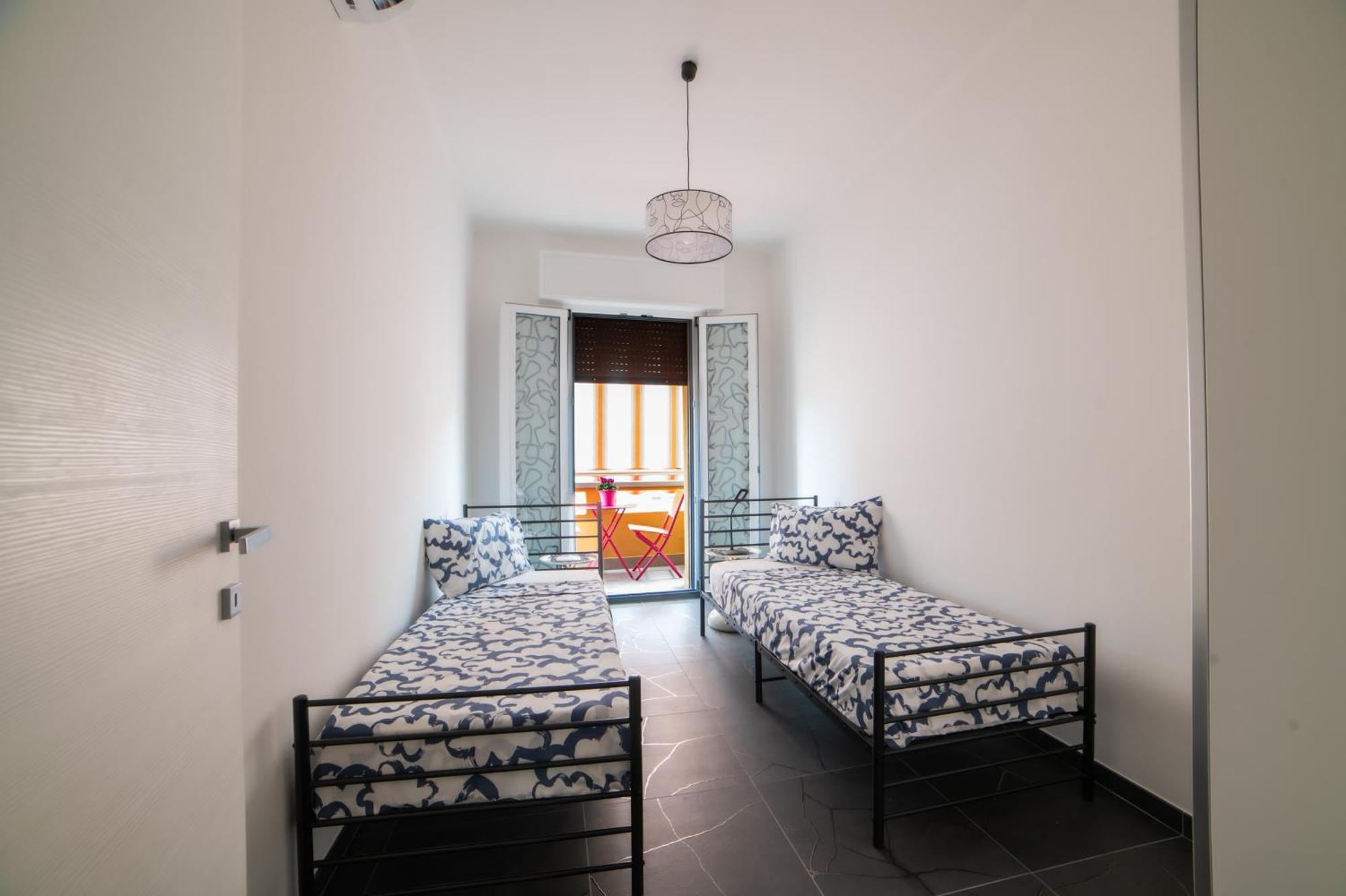 Apartment Morgana Guarda Il Canale - Centro Storico - Finestrella -indipendenza - Piazza 8 Agosto - Stazione