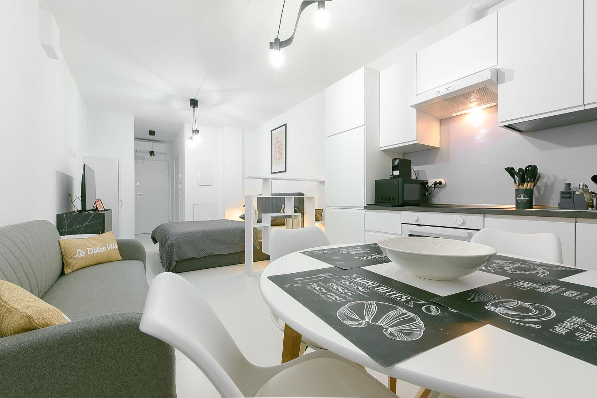Apartment Queen Mary Rose For Medium Rent *