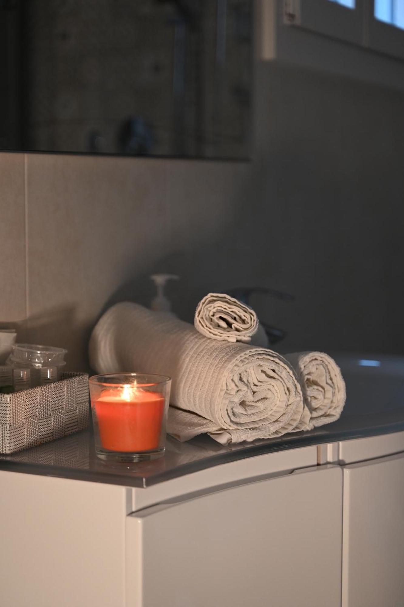 Appartamento Grigio Perla Residenza, Casa Indipendente Con Parcheggio Privato E Giardino Bologna