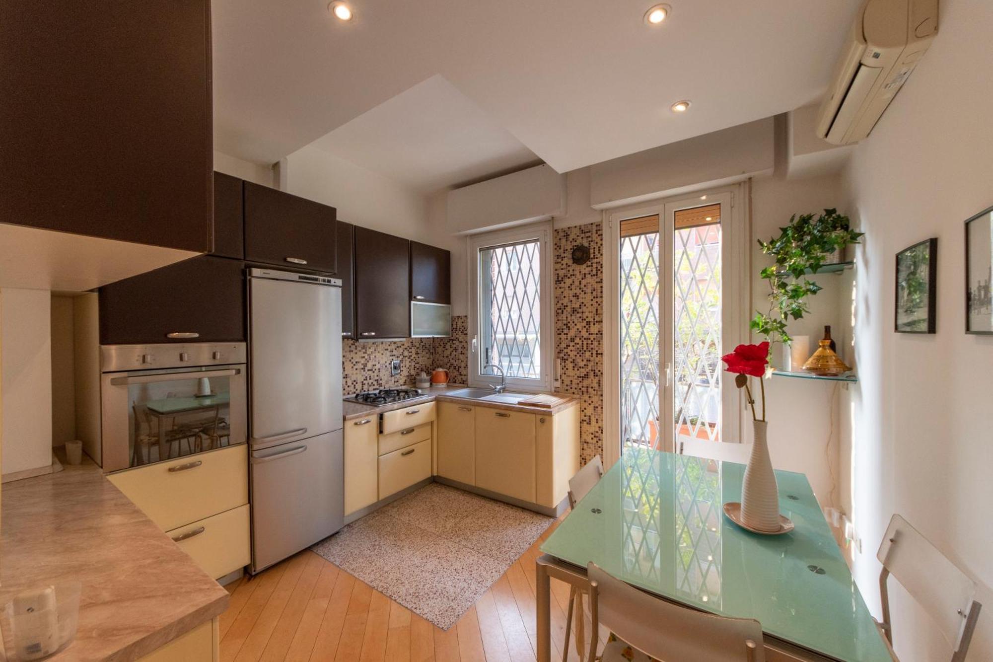 Housmart Treves 2 Apartment Bologna