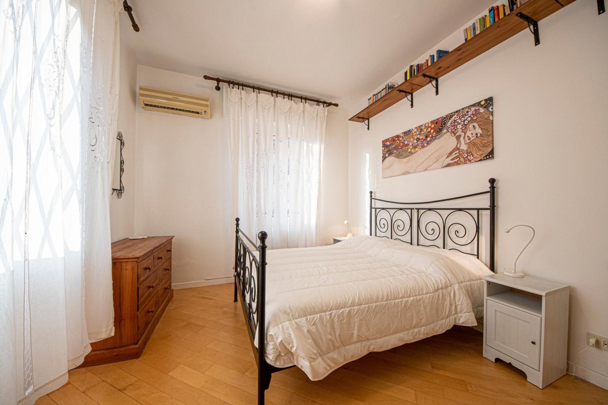 Housmart Treves 2 Apartment