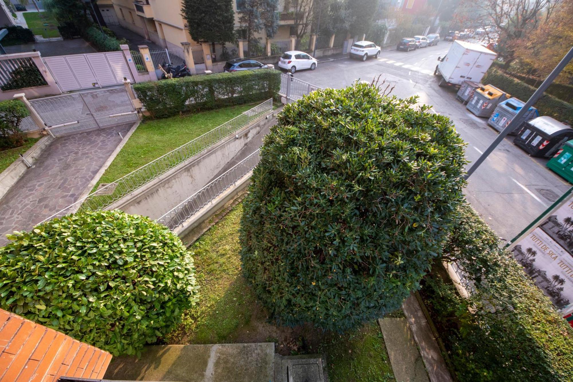 Housmart Treves 2 Bologna