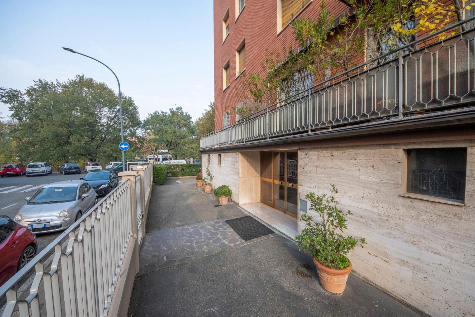 Housmart Treves 2 Bologna