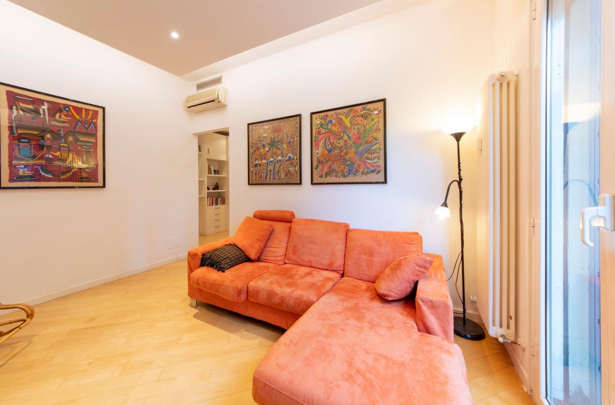 Apartment Housmart Treves 2 *