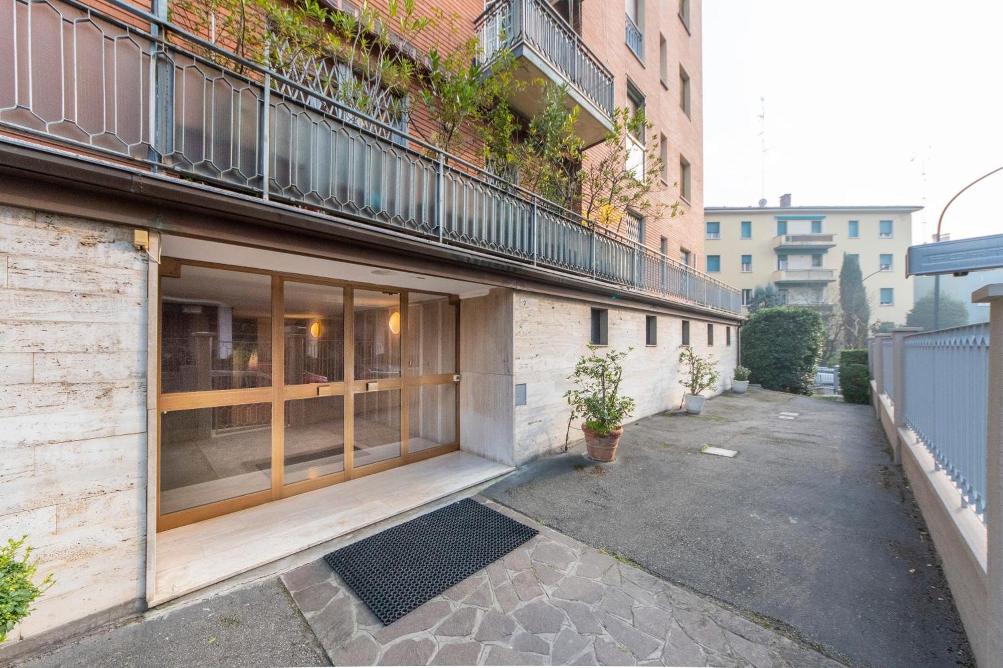 Housmart Treves 2 Apartment